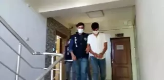 Üsküdar'da evi soyan hırsızlar, ev sahibinin oğlunun arkadaşları çıktı
