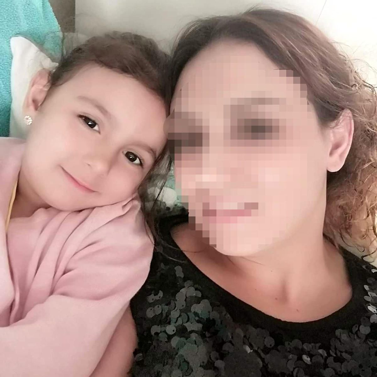 4 yaşındaki kızını boğarak öldürmekle suçlanıyor