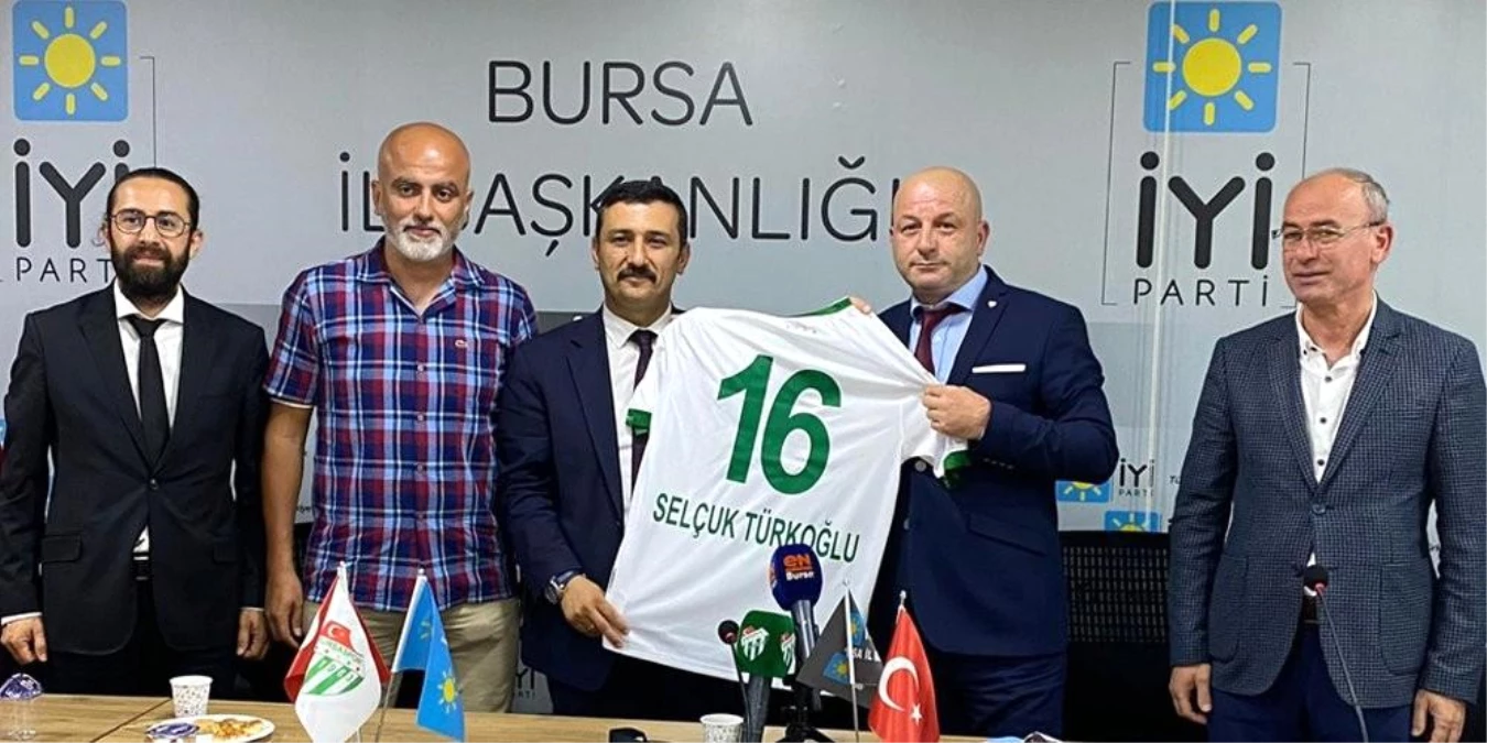 Bursaspor\'a İYİ Parti\'den 100 kombine sözü