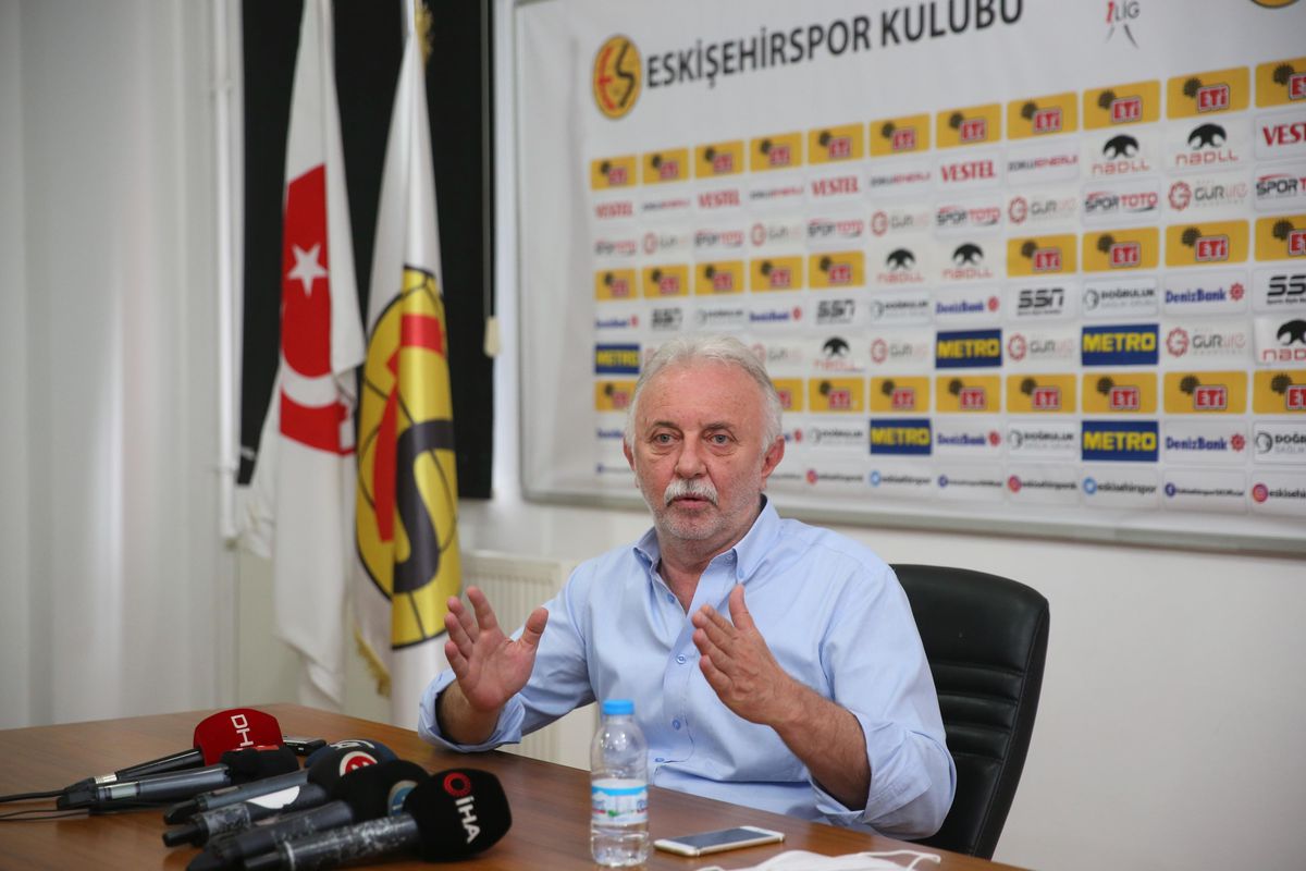 Eskişehirspor\'da yönetim krizi derinleşiyor