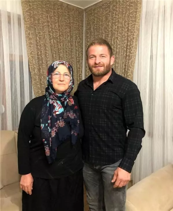 İsmail Balaban nişanlısından ayrıldı mı? İlk kez açıkladı İsmail Balaban nişanlısından ayrıldı mı? İlk kez açıkladı