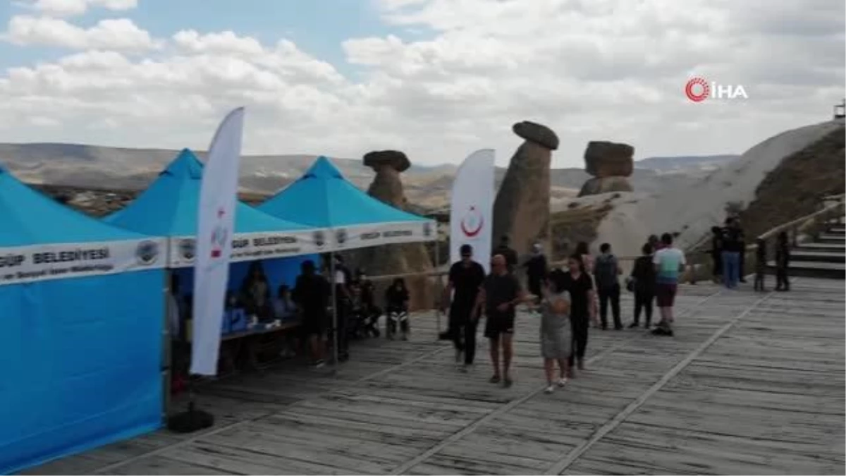 Kapadokya\'da peribacaları manzaralı aşı kampanyası başladı
