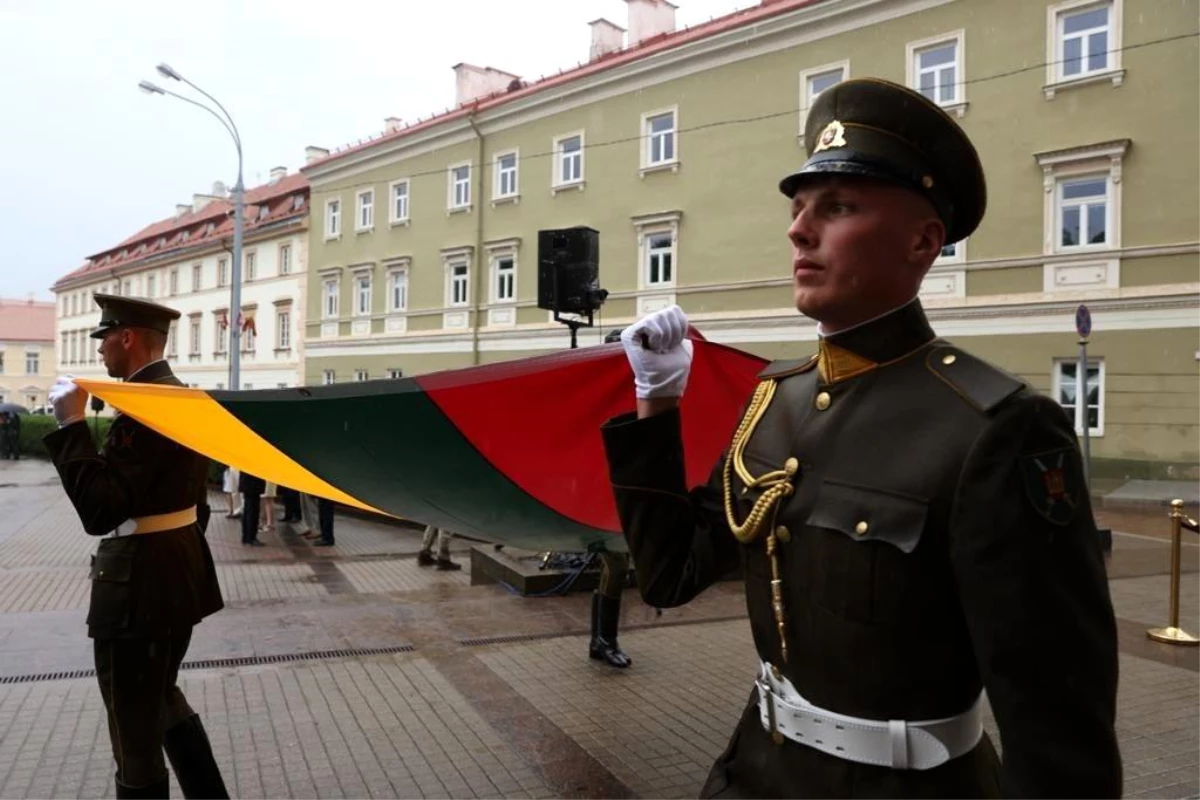 Litvanya, Cumhuriyet Günü\'nü kutladı