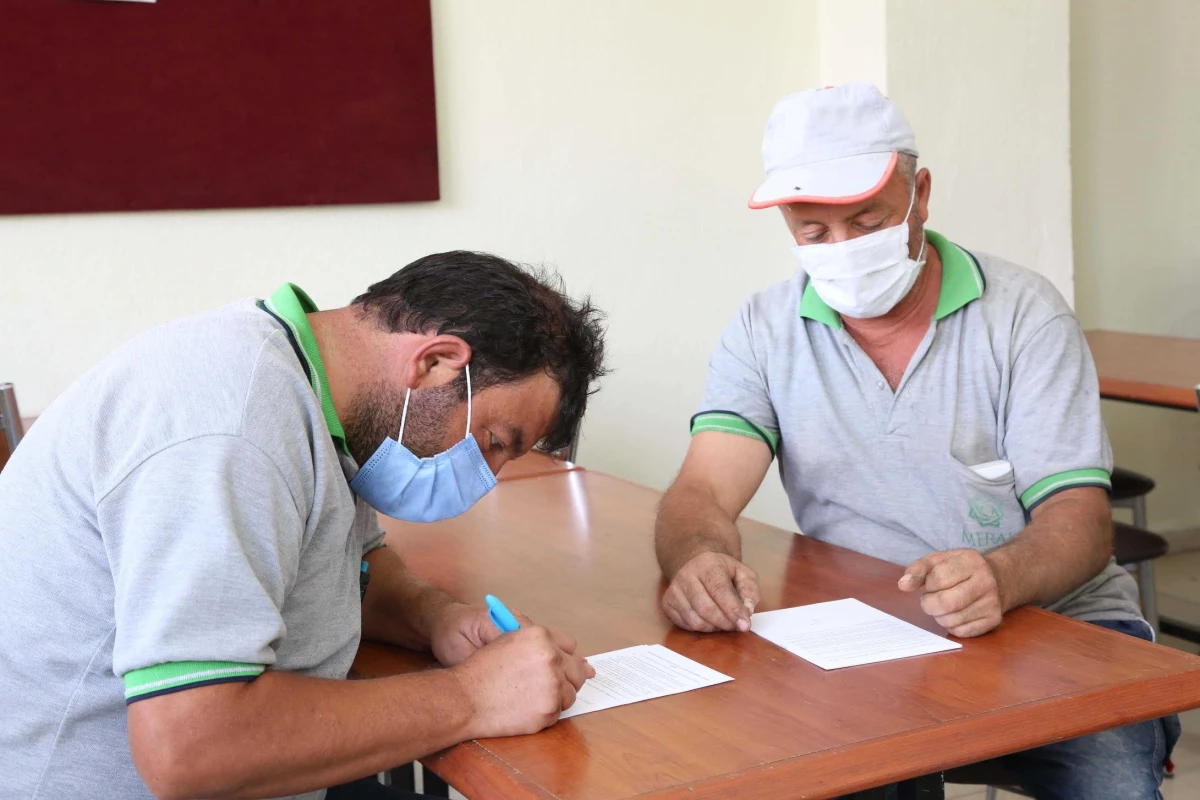 Meram Belediyesi\'nde personeller aşı olmaya başladı