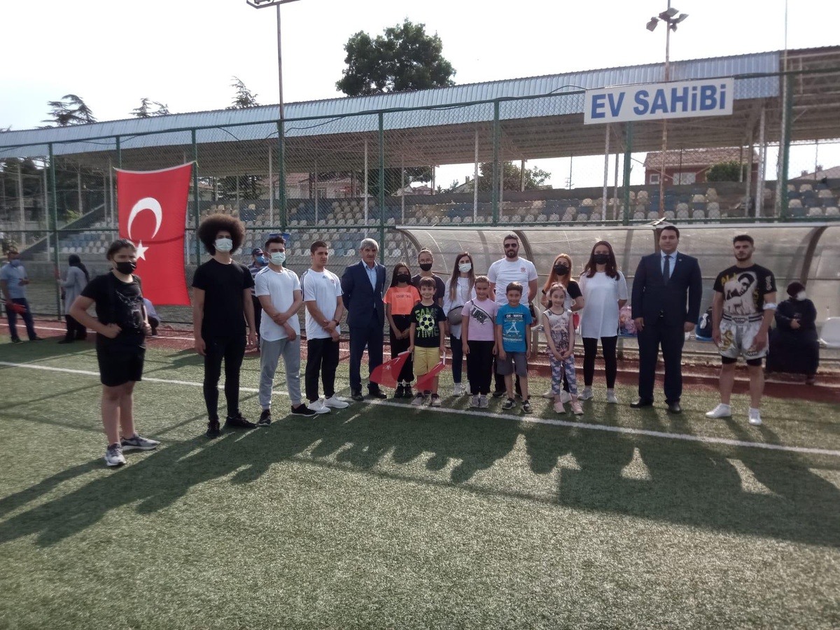 Pazaryeri\'nde yaz spor okulu açılış töreni yapıldı