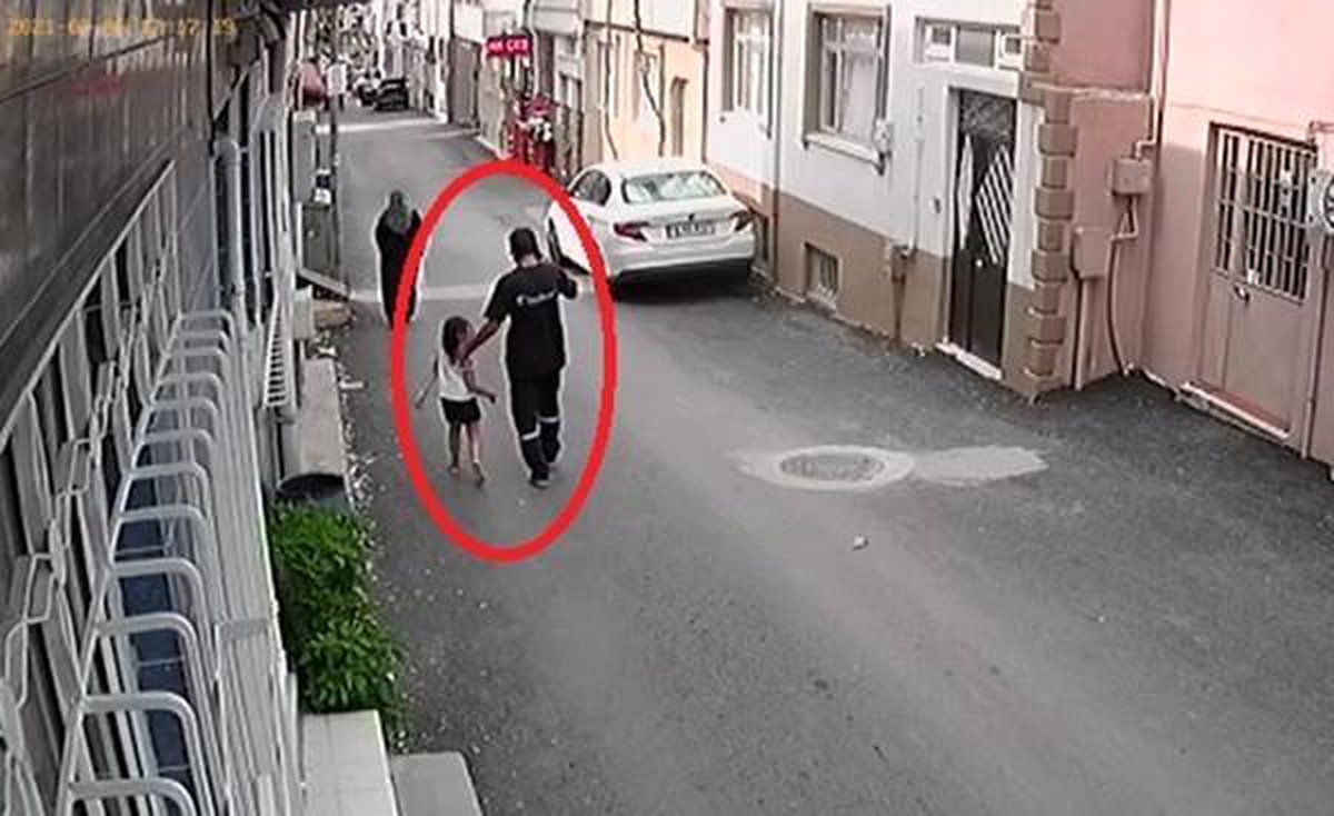 Tacizcinin yakalandığı mahalle sakinleri konuştu: "En ağır cezayı alsın"