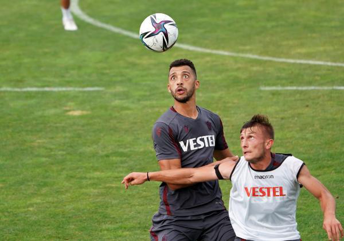 Trabzonspor akşam idmanında koordinasyon ve dar alan oyunları oynadı