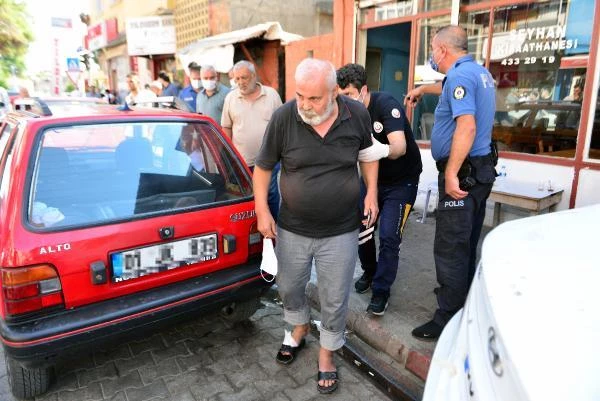 Kahvede otururken bacağından yaralandı, uğradığı saldırıyı kahkaha atarak anlattı