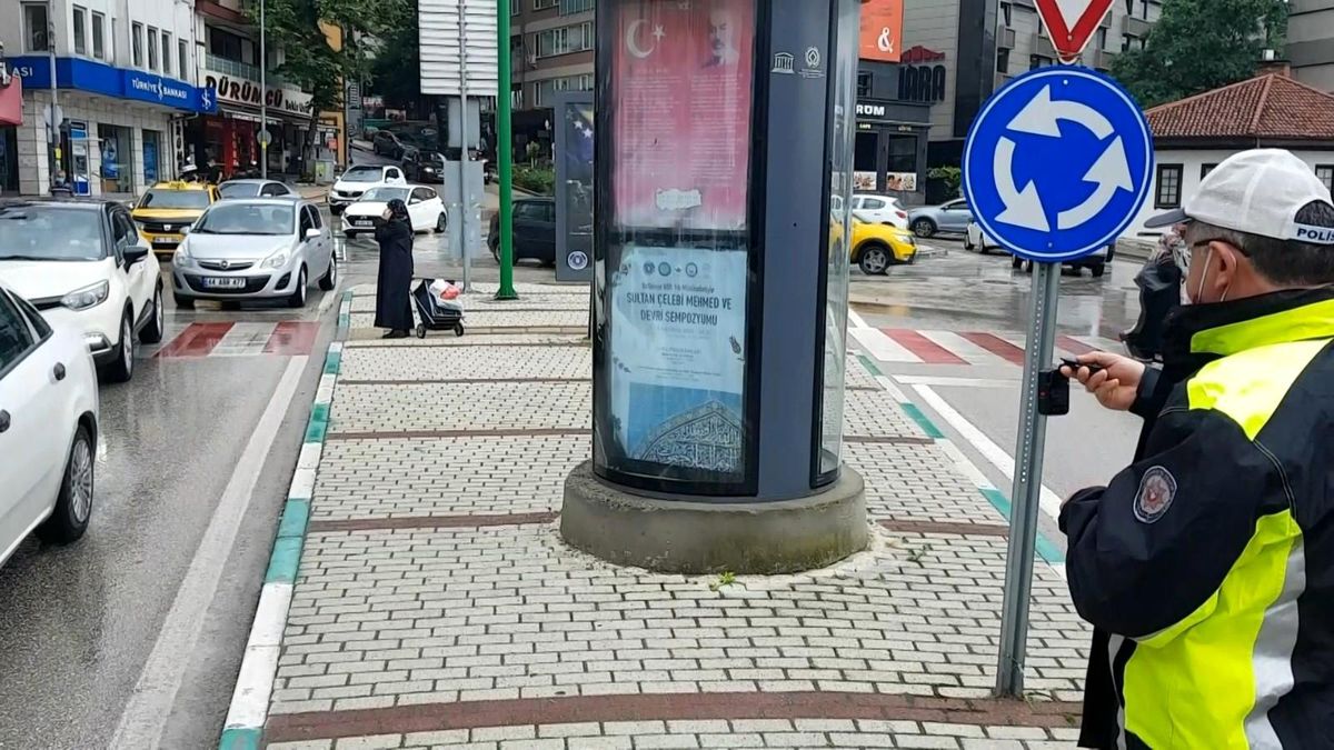 Bursa\'da yaya önceliği denetimleri devam ediyor