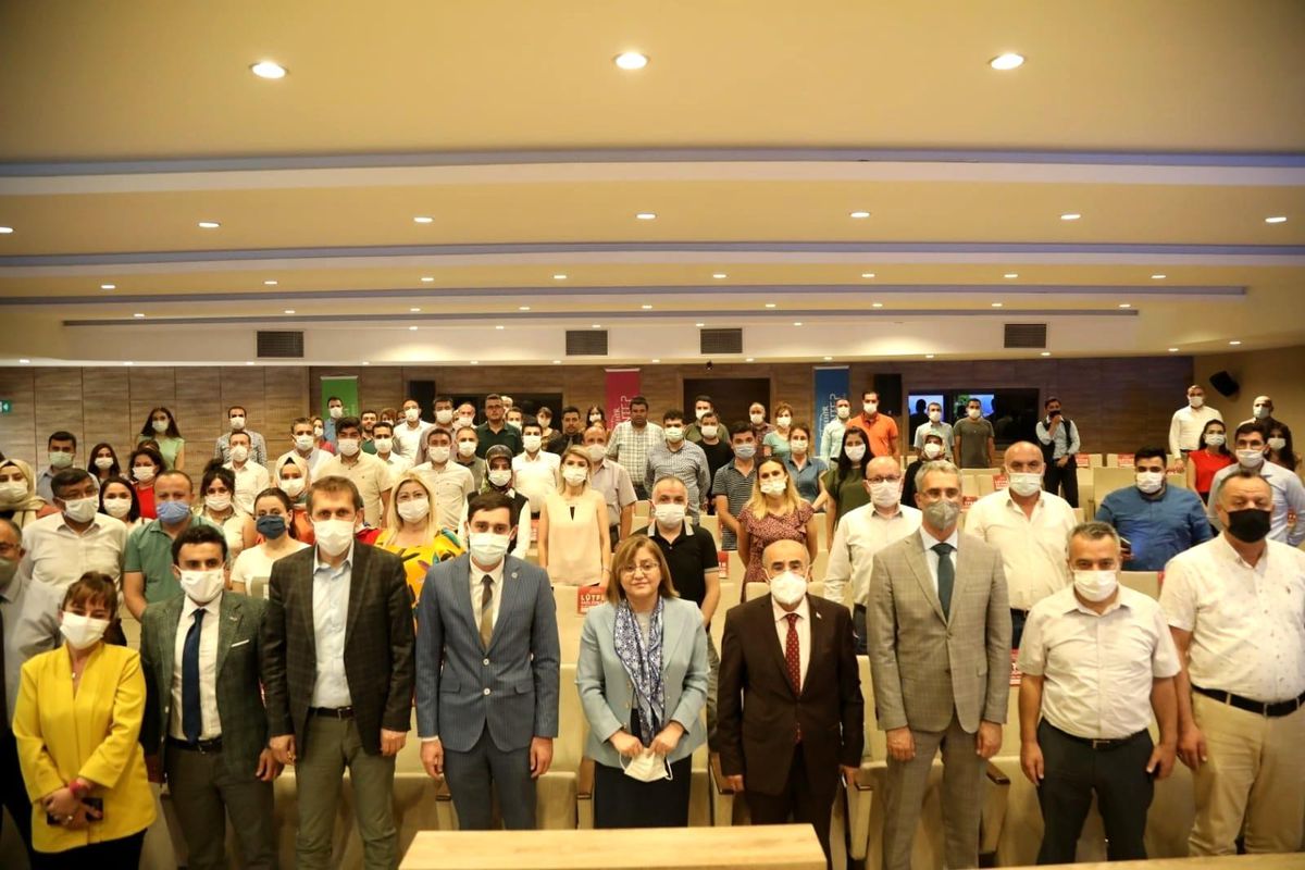 Büyükşehir\'den personeline bayram ikramiyesi!