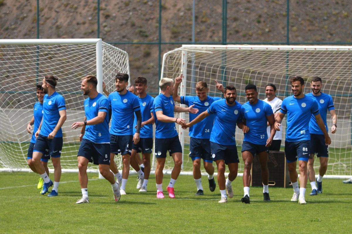 Çaykur Rizespor, Erzurum kampında yeni sezon hazırlıklarına devam ediyor