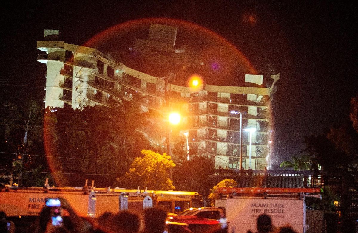 Florida\'da çöken binada can kaybı 36\'ya yükseldi