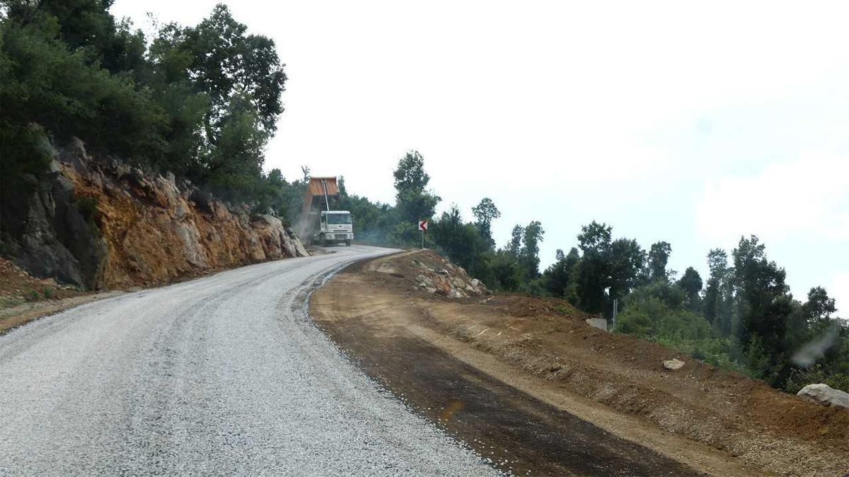 Kahramanmaraş\'ta bu yıl 120 kilometrelik yol çalışması yapıldı