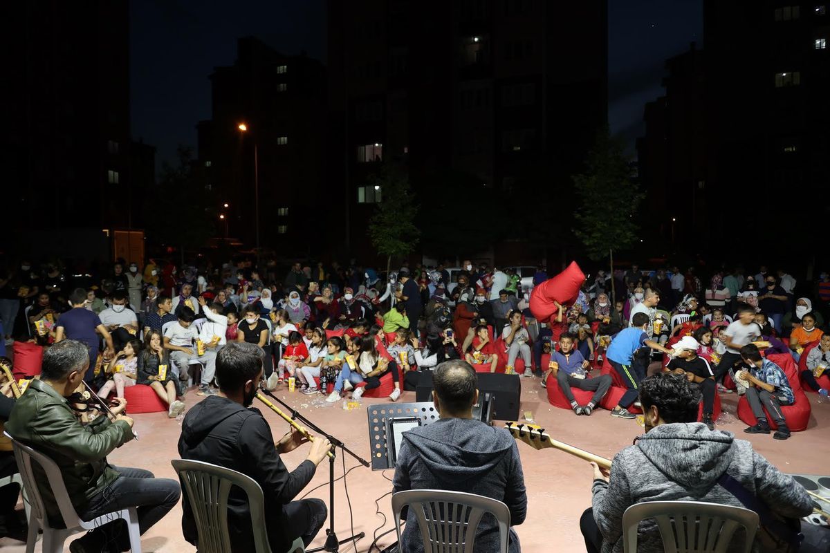 Nevşehir Belediyesi tarafından düzenlenen \'Mahalle Konserleri\' devam ediyor