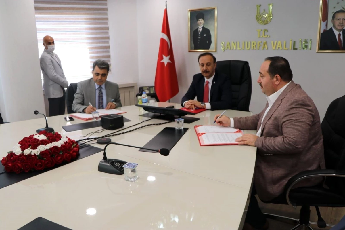 Viranşehir\'de fabrika kurulması için protokol imzalandı