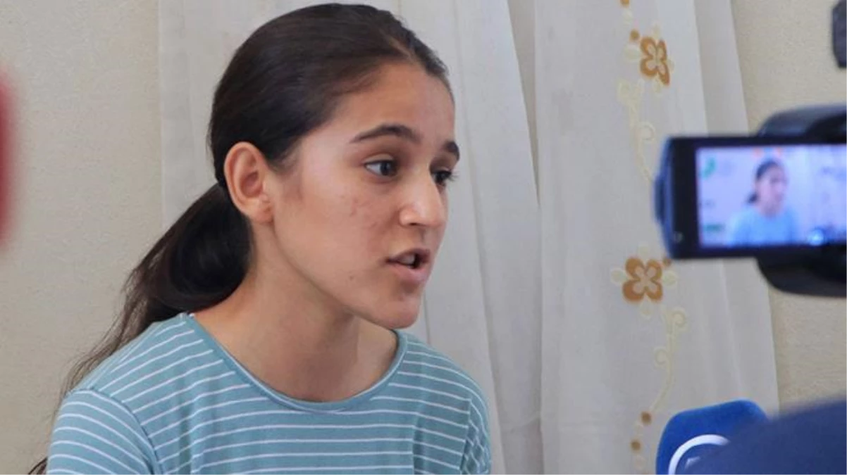 13 yaşındaki hentbolcu Merve Akpınar\'a, yüzde 100 eğitim ve spor bursu verildi