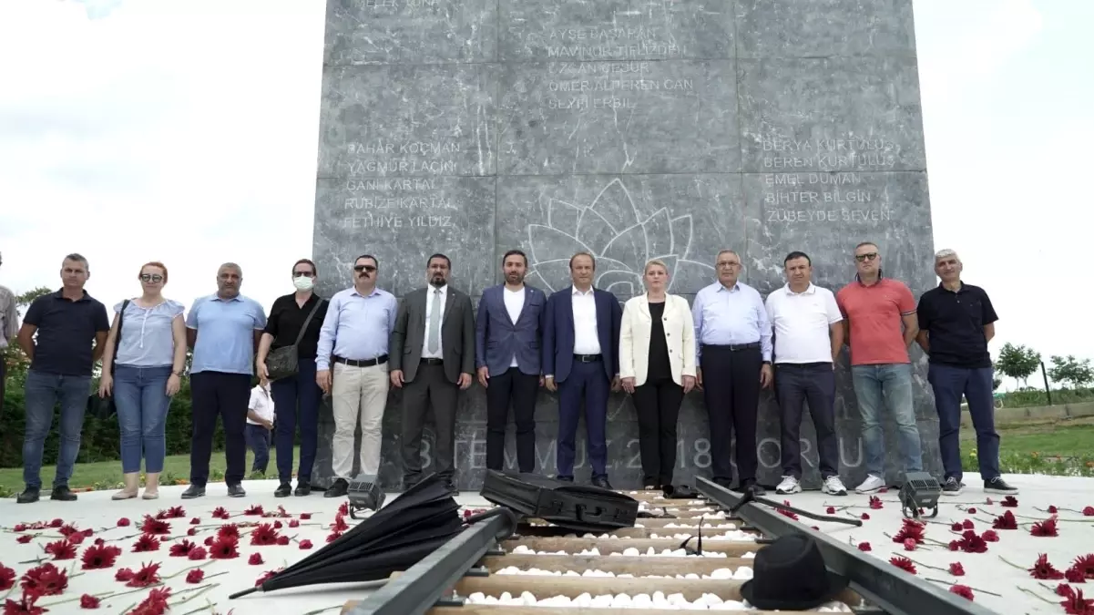 Çorlu tren faciasında hayatını kaybedenler anısına anıt