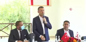 Cumhurbaşkanı Yardımcısı Oktay'a Yenierenköy'de davullu zurnalı karşılamaCumhurbaşkanı Yardımcısı Oktay: 'Türk milleti hiç kimseden hakkını istemez,...