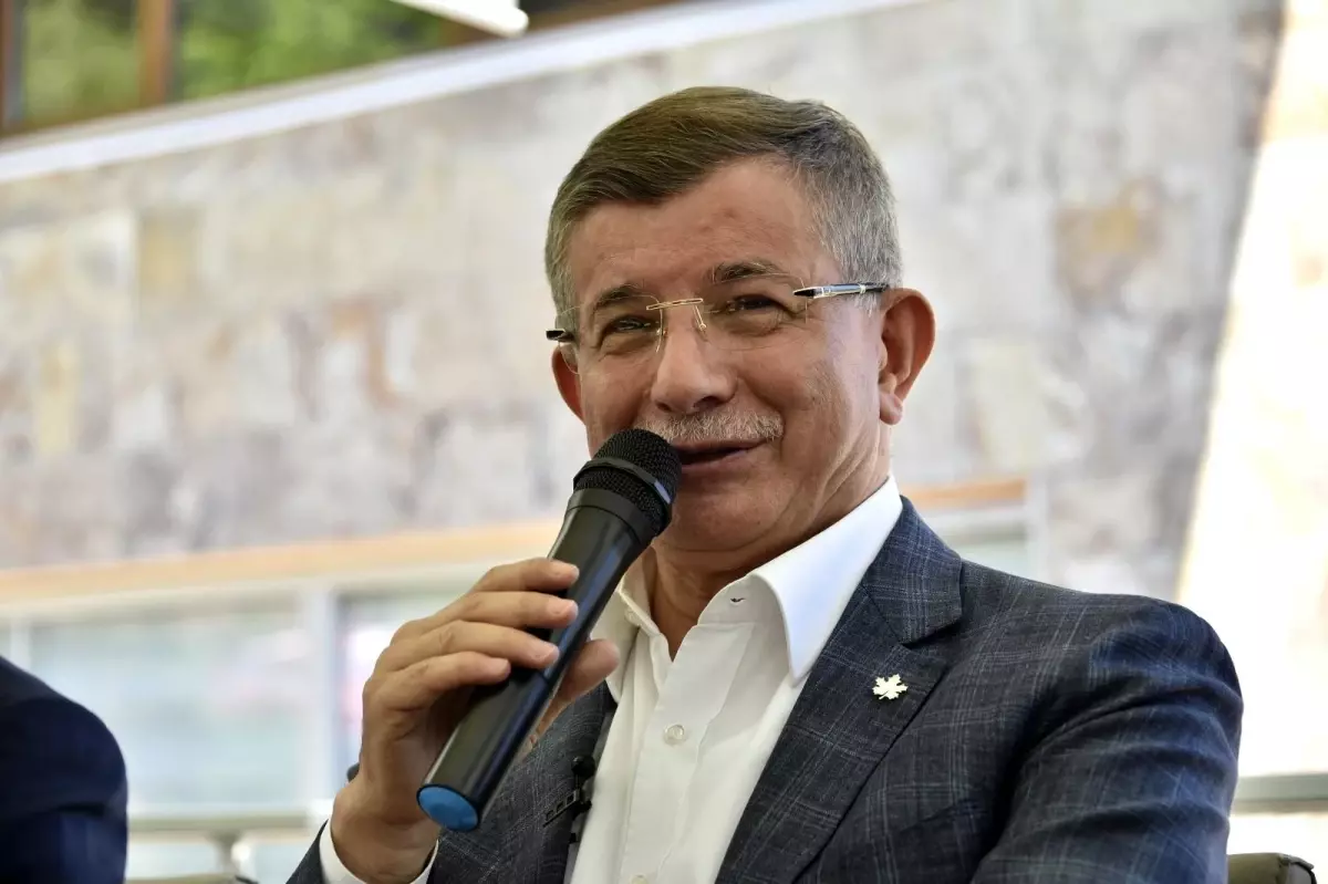 Davutoğlu Gümüşhane\'de