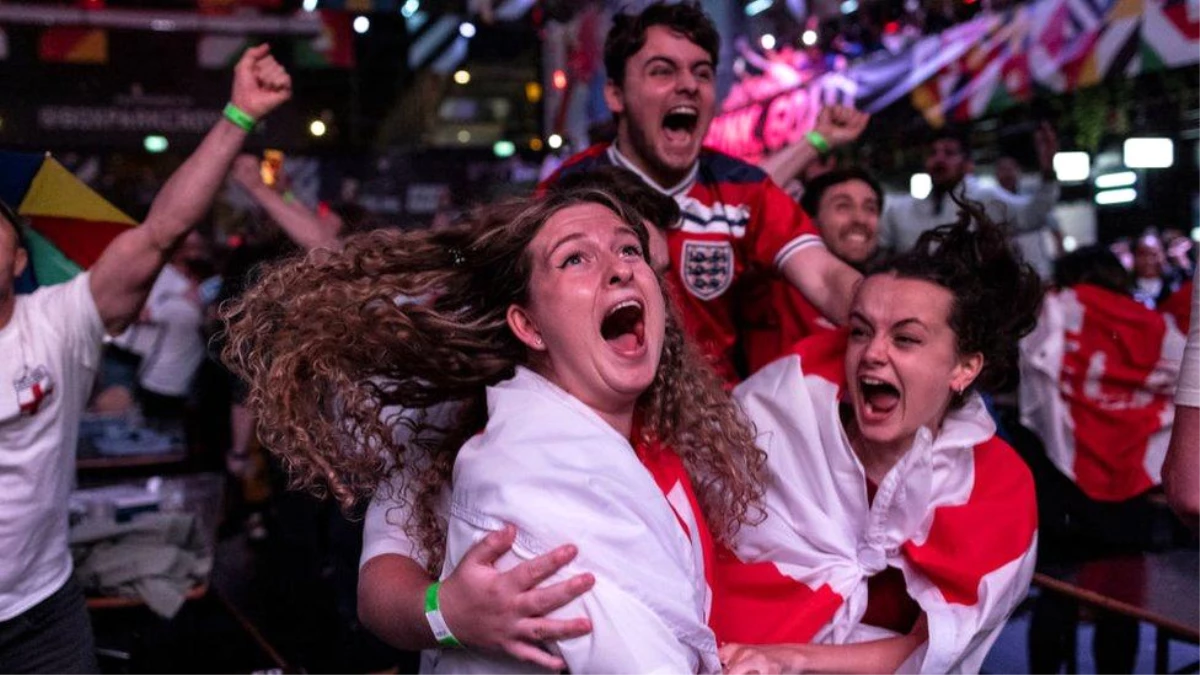 EURO 2020 yarı finali İngiliz basınında: \'60 yaşından küçükler bu duyguyu ilk kez tadacak\'