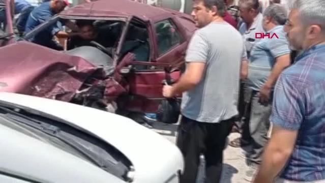 Son Dakika Haber Osmaniye De Trafik Kazasinda Otomobilde Sikisan 2 Kisi Yaralandi Son Dakika