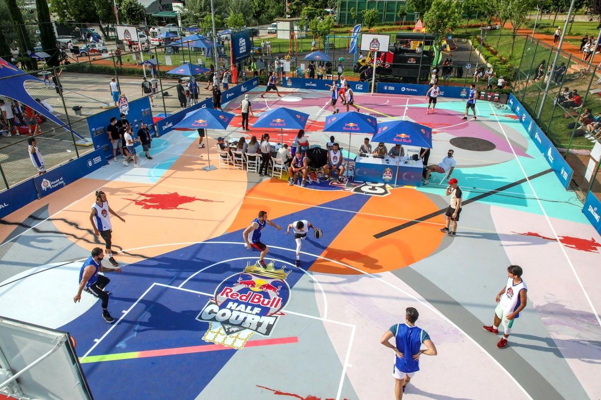 Red Bull Half Court\'ta final zamanı