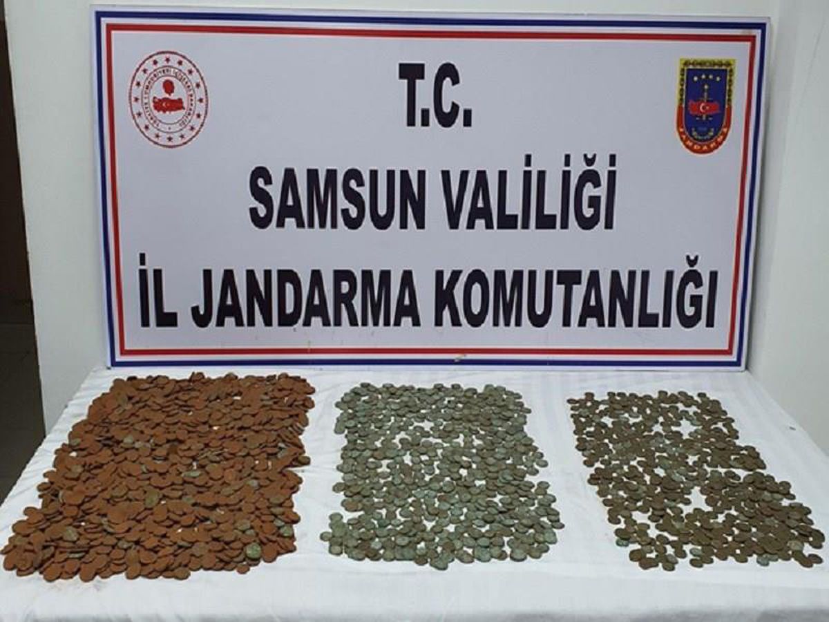 Samsun\'da 2 bin 333 tarihi sikke ele geçirildi