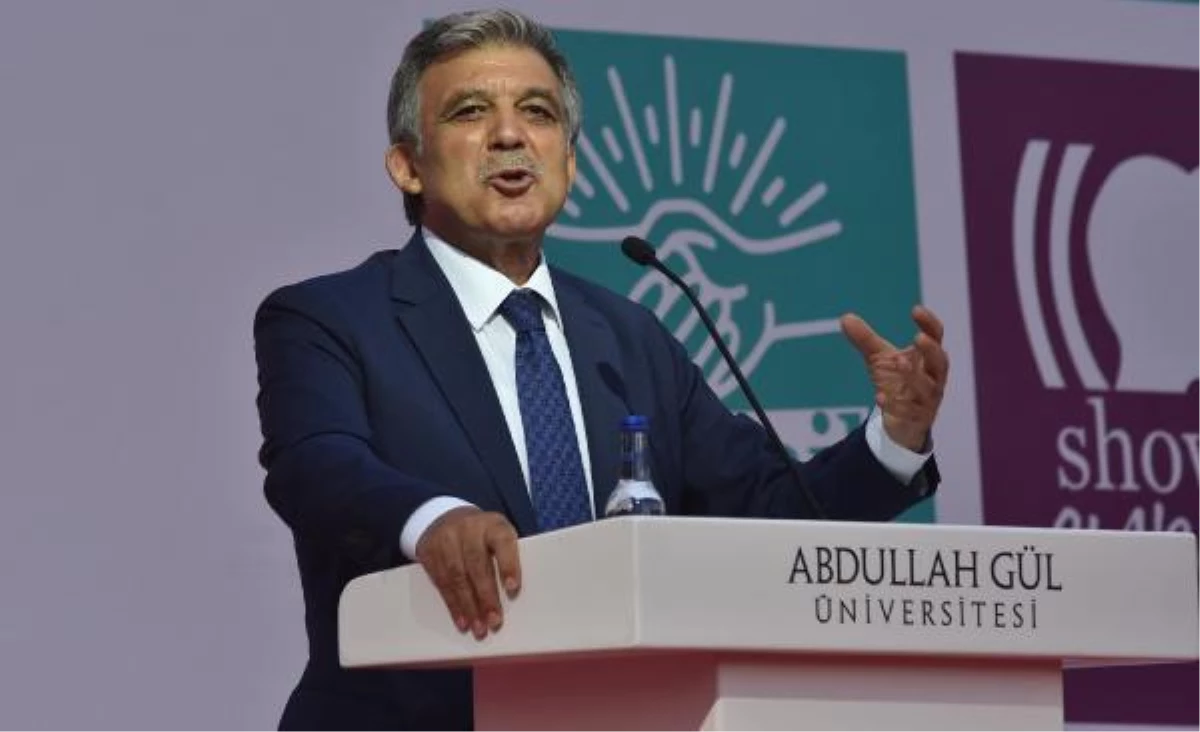 ABDULLAH GÜL FİKRİ VE VİCDANI HÜR GENÇLER OLUN