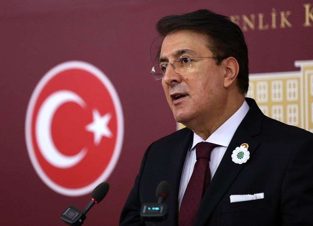 Aydemir: \'Bizim için her insan saygıdeğerdir\'