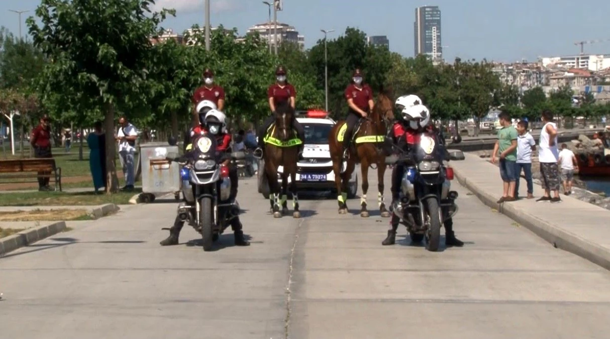 Bakırköy\'de atlı polisler ve Yunus ekiplerinden korona virüs denetimi