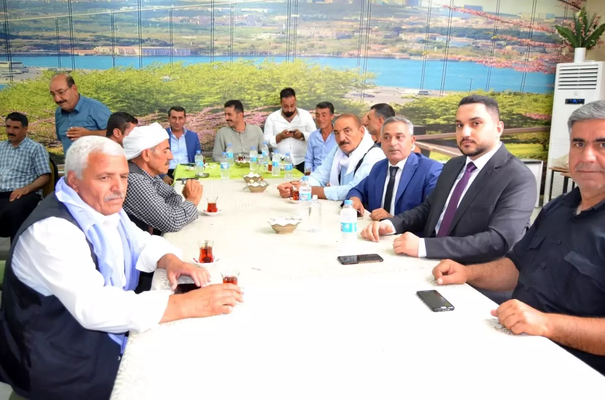 Dengiz köy, koy dolaşıp AK Parti\'yi anlattı