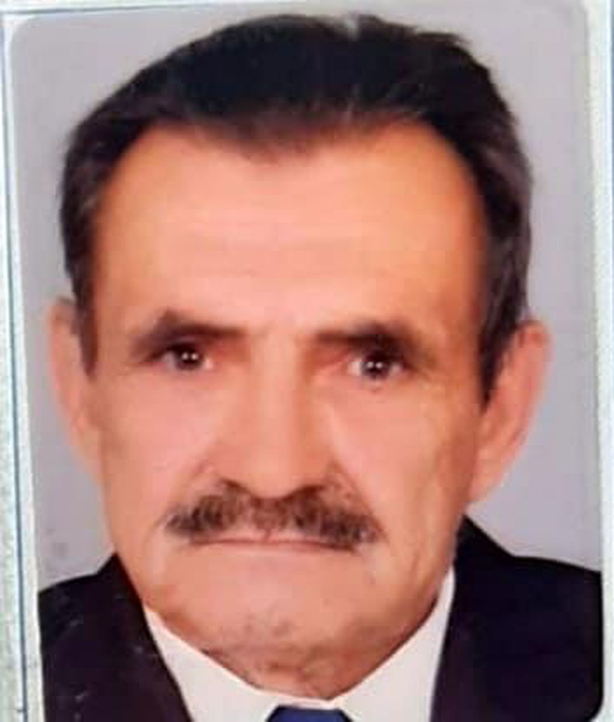 Dut dökmek isterken ağaçtan düşen kişi öldü