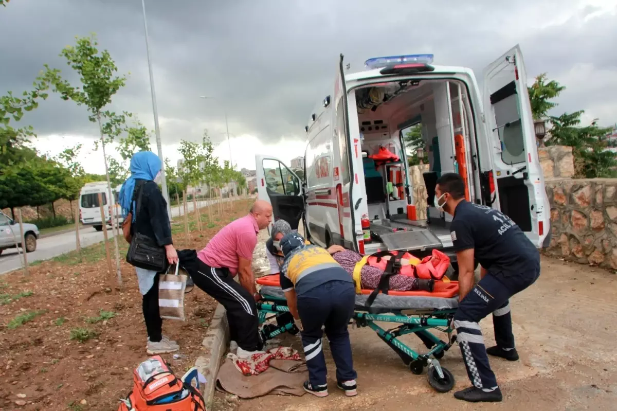 Kontrolden çıkan otomobil takla atarak durabildi, 1 kişi yaralandı