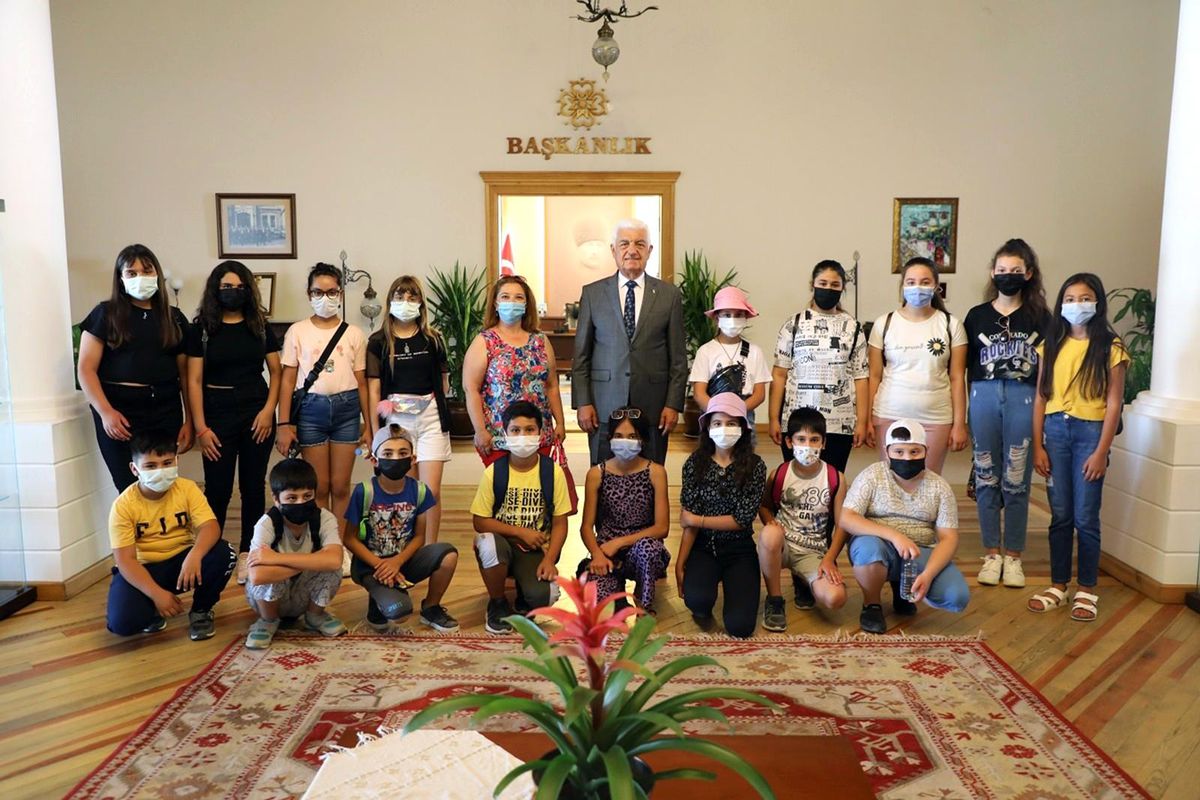 Miniklerden Büyükşehir\'e ziyaret