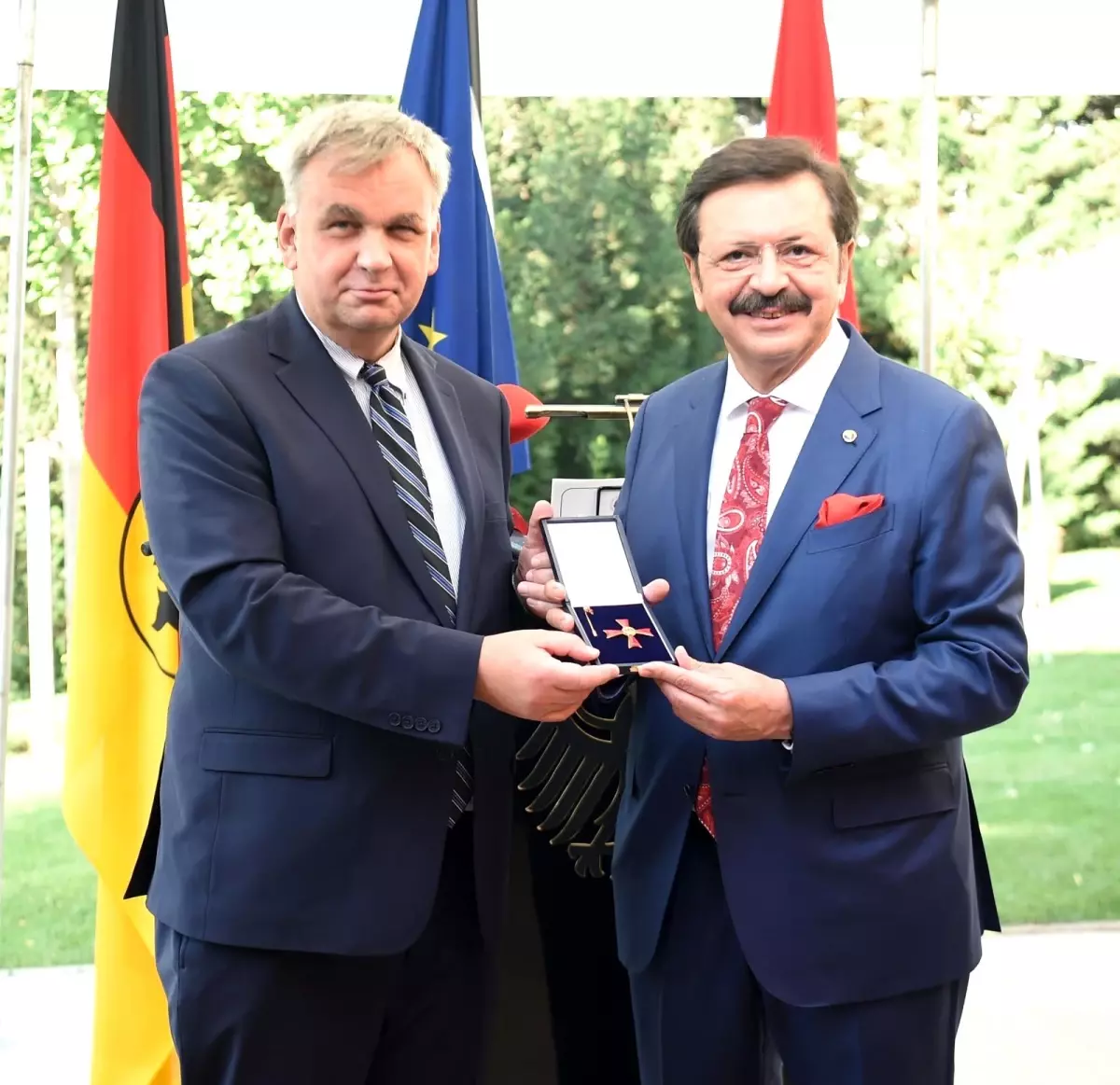 TOBB Başkanı Hisarcıklıoğlu\'na Almanya Federal Cumhuriyeti Devlet Nişanı