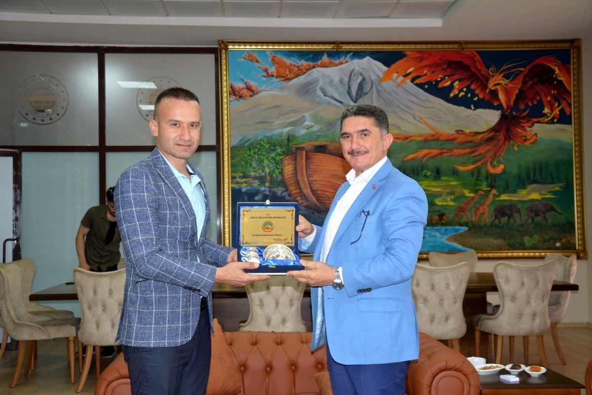 AK Parti Ağrı Milletvekili Çelebi, yeni öğretmenevini ziyaret etti