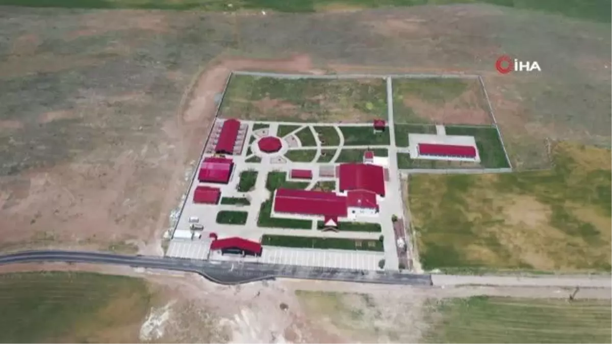 Bakan Varank: "İlk 6 ayda 105 milyar dolar ihracata ulaştık"