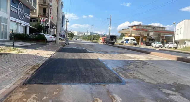 Gebze Terminal ve İbrahim Ağa Caddelerinde yol onarımı