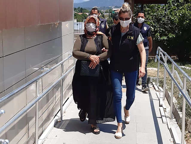 Son dakika haber! İzmir'de uyuşturucu operasyonunda yakalanan 1 kişi tutuklandı