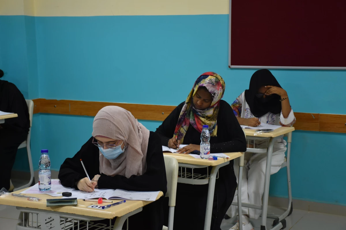 Sudanlı öğrenciler, Türkiye\'de üniversite eğitimi için ter döktü