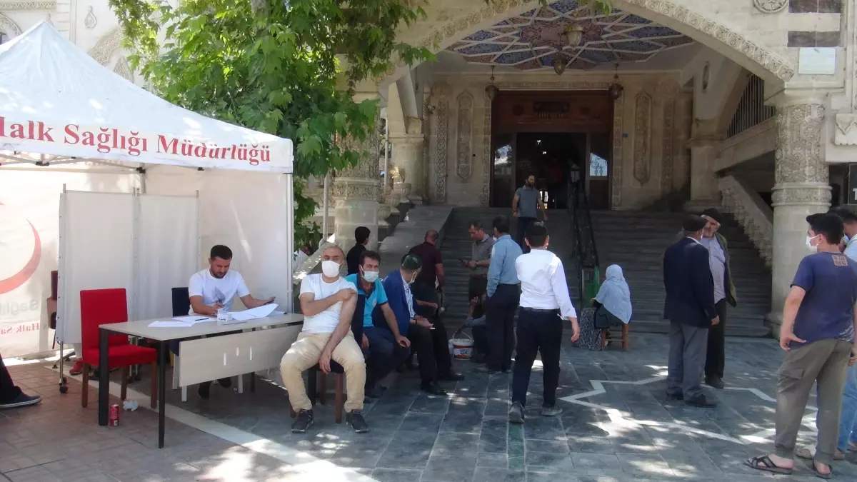 Tatvan\'da randevusuz aşıya ilgili arttı