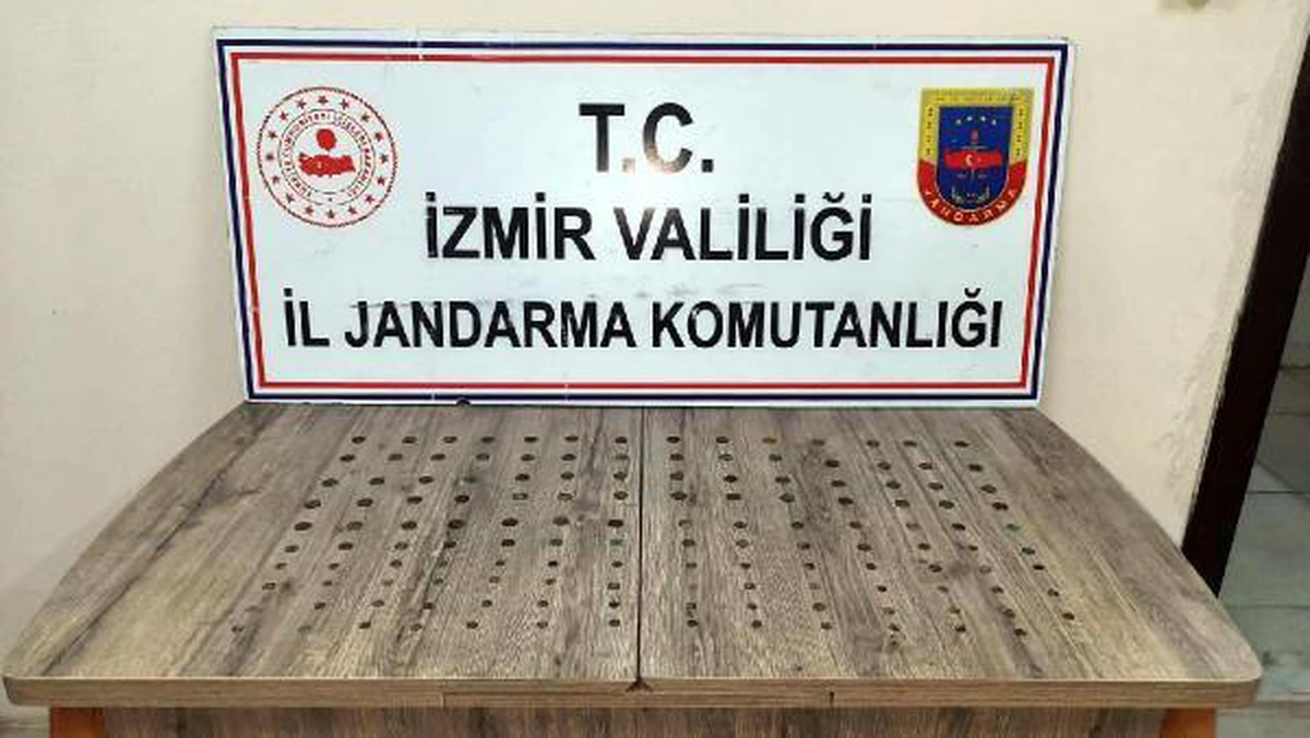 139 tarihi gümüş sikke ile yakalanan 5 kişiye gözaltı