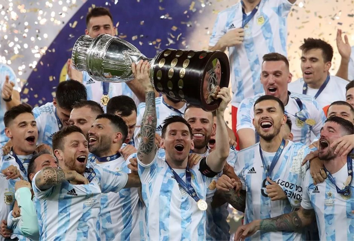 Hasret sona erdi! Copa America\'da zafer Brezilya\'yı deviren Arjantin\'in oldu