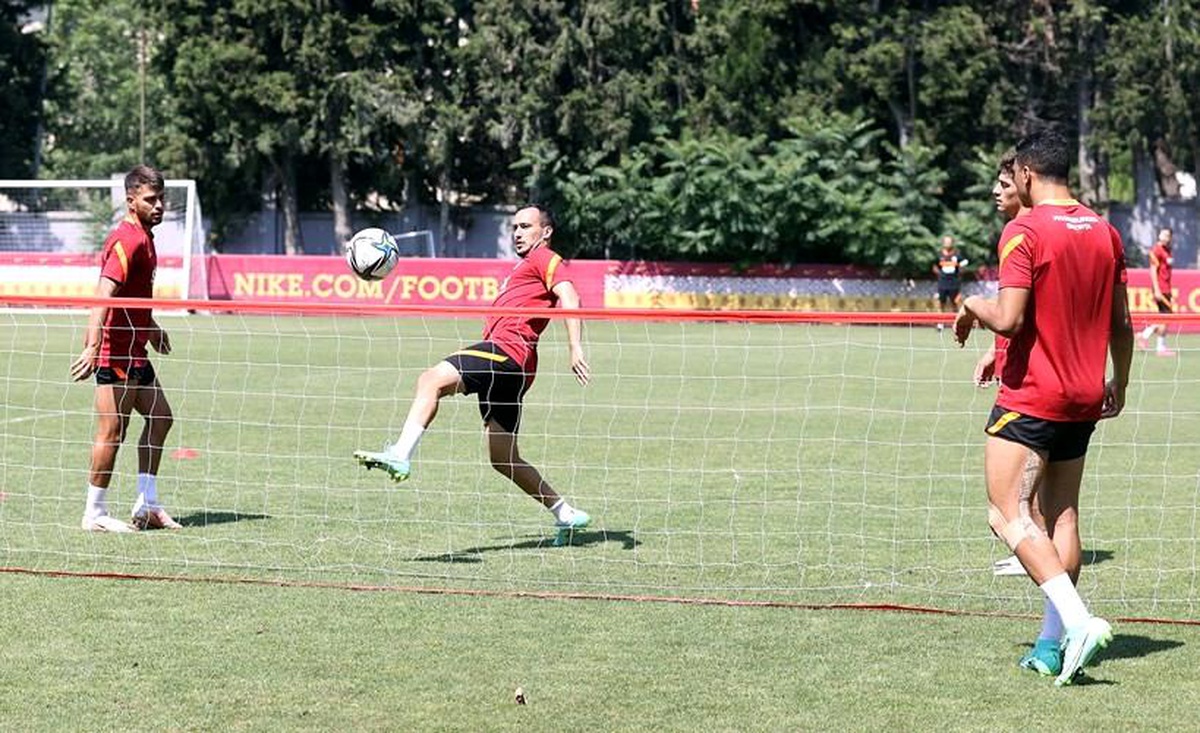 Galatasaray yenilenme çalışması yaptı