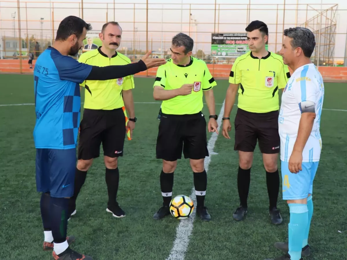 Şanlıurfa\'da Göbeklitepe 35 Yaş Başkanlık Kupası futbol turnuvası başladı