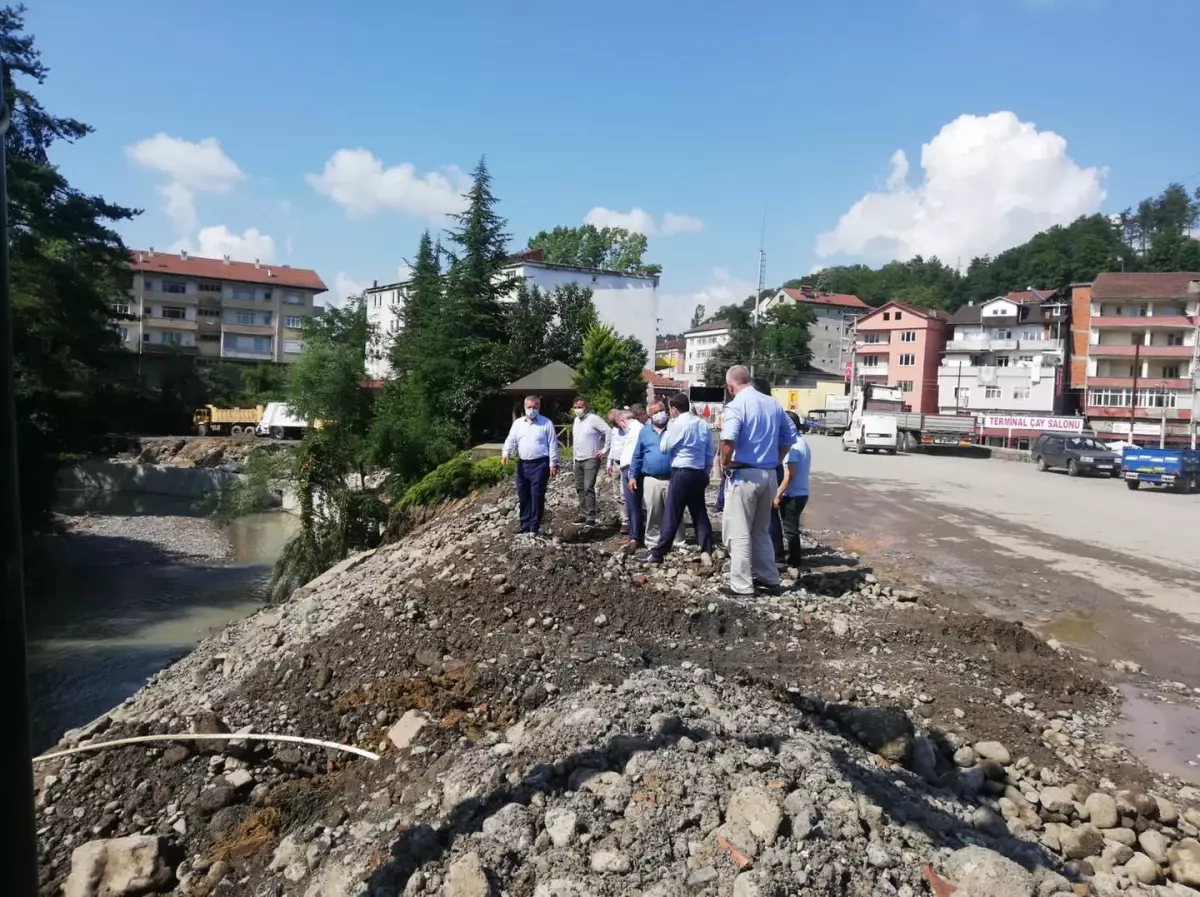 Zonguldak\'ta derenin taşması sonucu su basan beldede hasar tespit çalışmaları tamamlandı