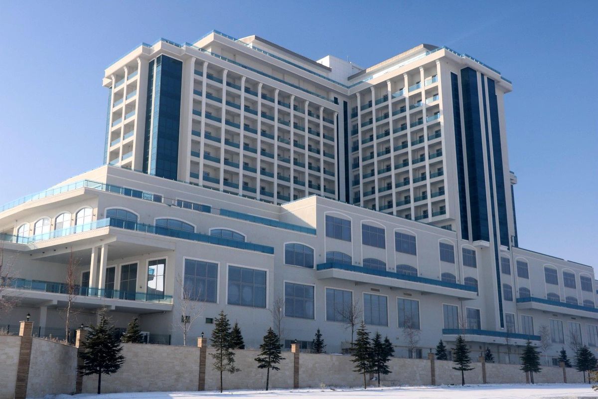 2,5 yıldır alıcısı çıkmayan otel yeniden satışa çıkarıldı