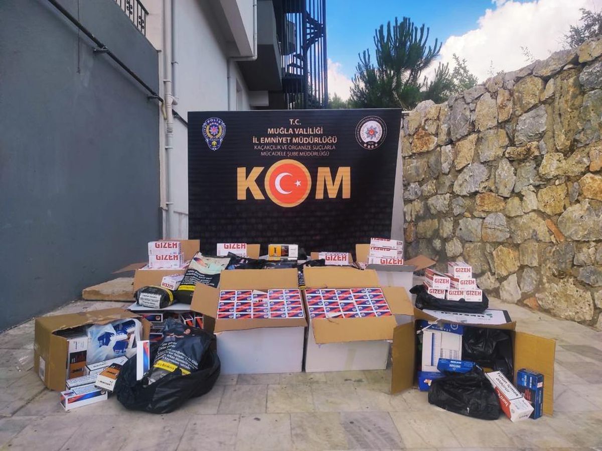 Son dakika haber... Muğla\'da sahte içki ve kaçakçılık operasyonlarında yakalanan 2 şüpheli tutuklandı