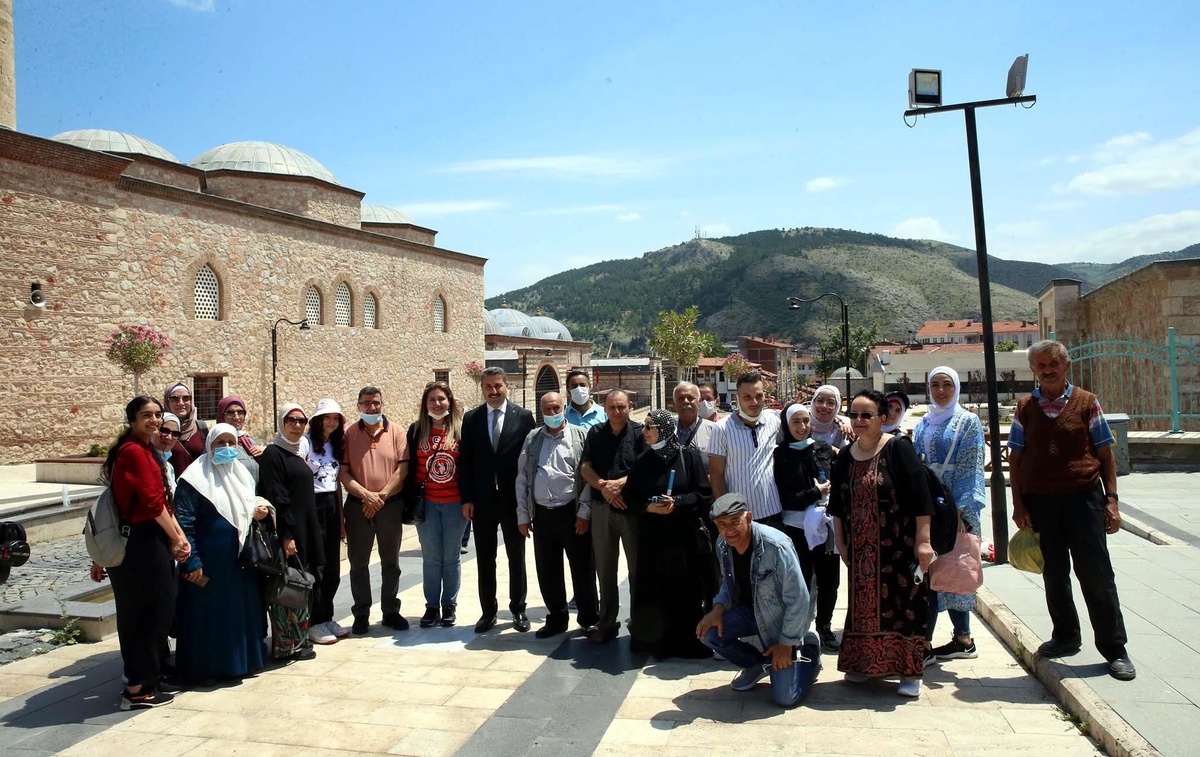 Tokat\'ta "900 adımda 900 yıllık tarihi" barındıran Sulusokak turistlerin gözde mekanı oldu