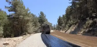 Üç ilçenin kullandığı yol asfaltlanıyor